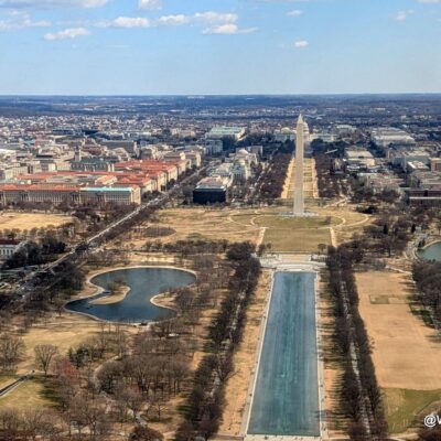 Looking down on the National Mall from the River Visual approach into DCA.