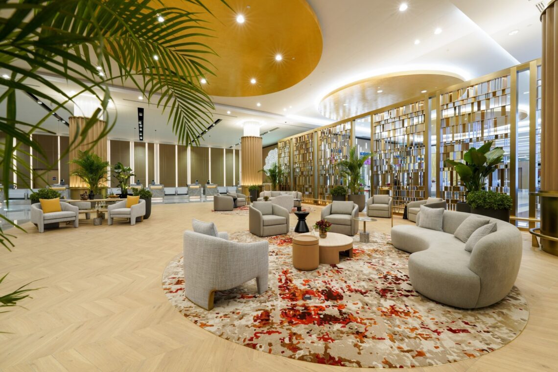 New emirates F checkin area