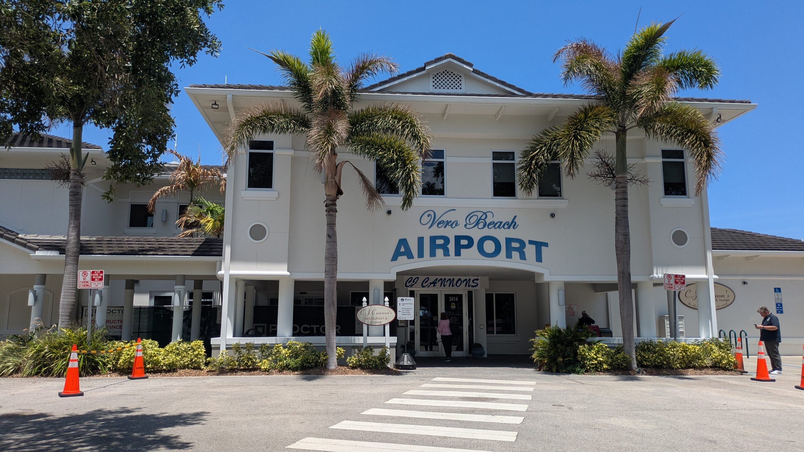 Vero Beach Airport exterior